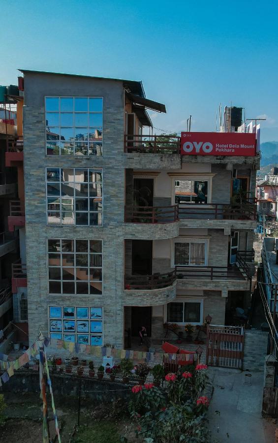 Hotel Dela Mount Pokhara Extérieur photo
